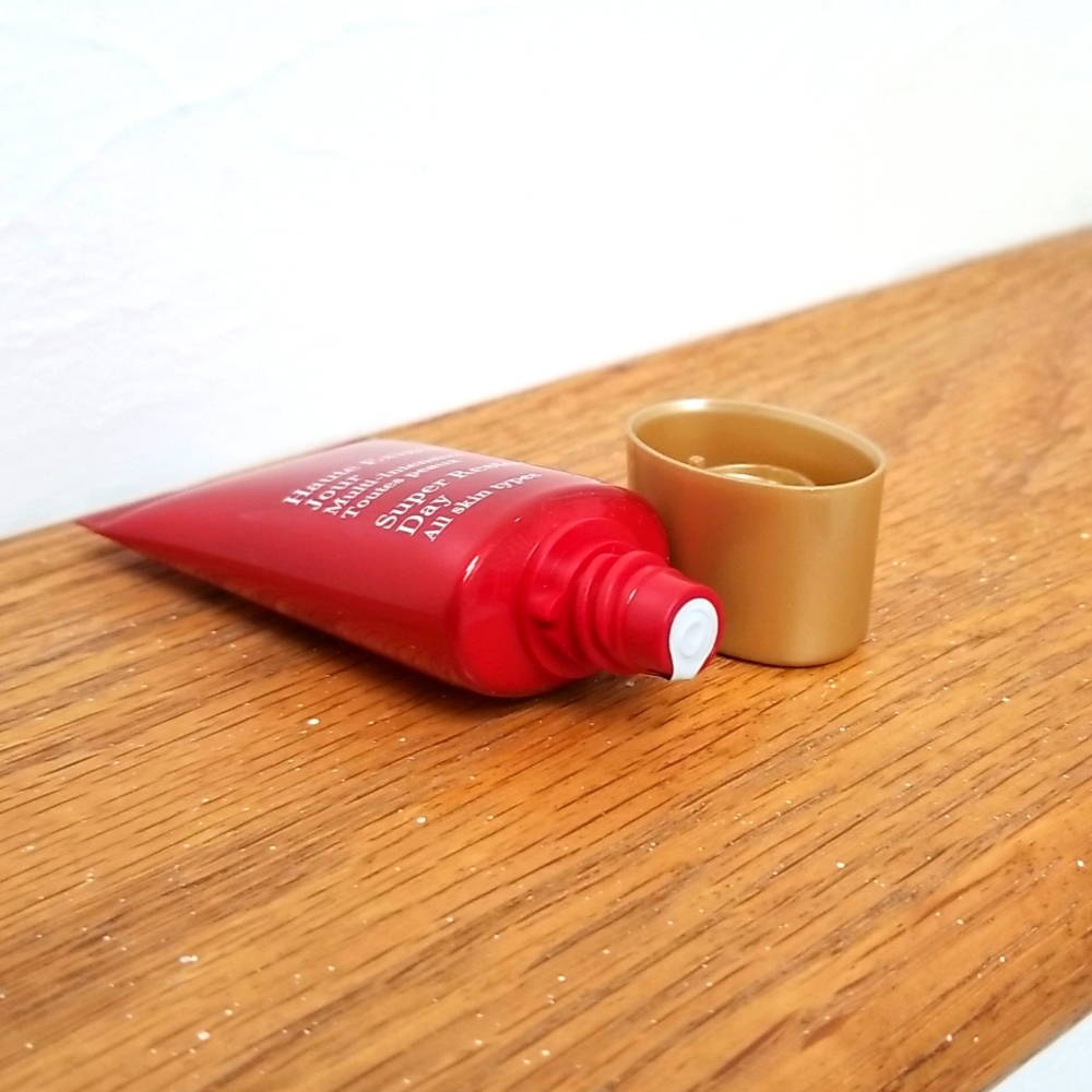 * CLARINS SUPER RESTORATIVE DAY CREAM - Picture 3 of 3